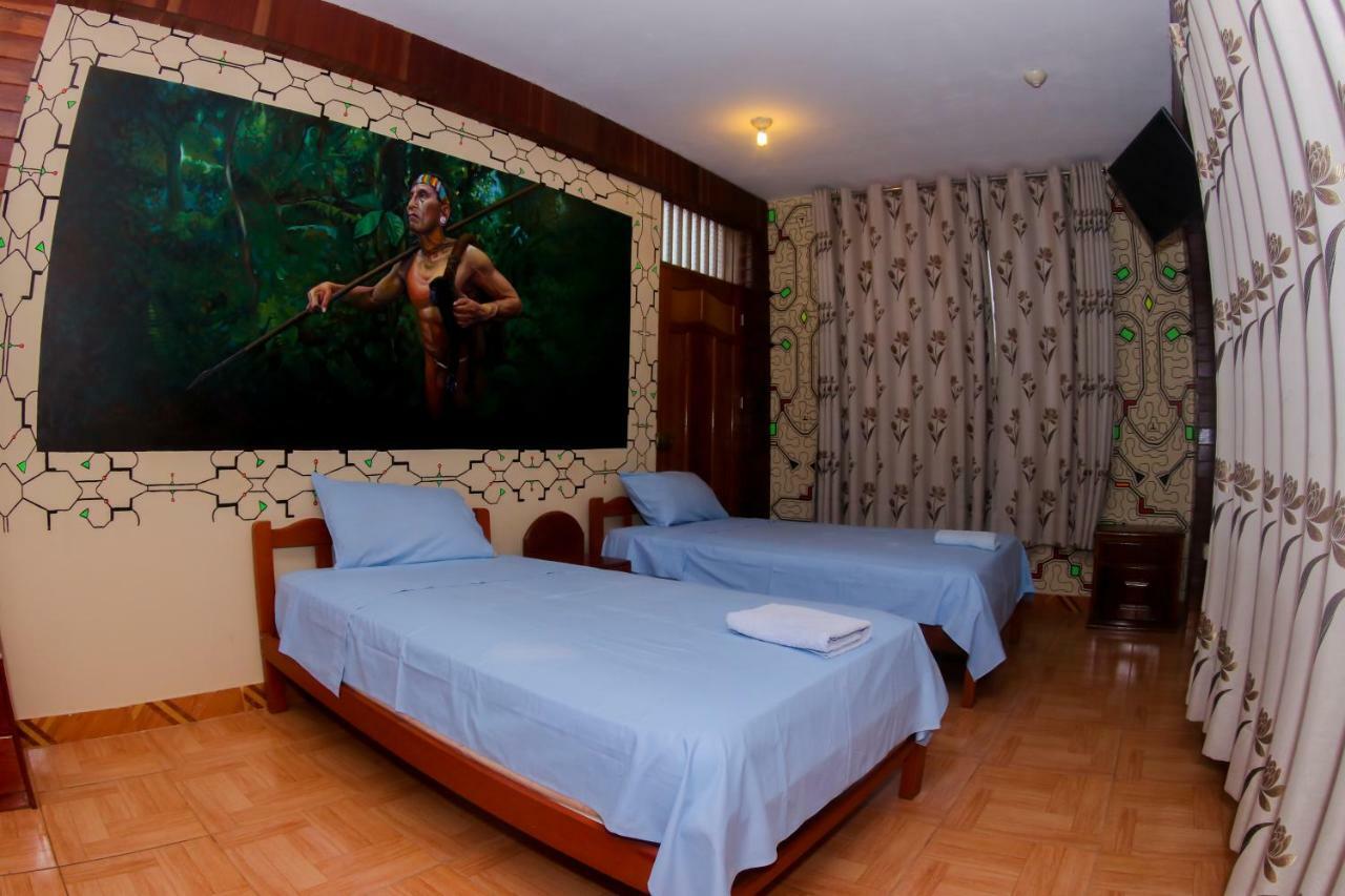 Gran Hotel Gusbet Pucallpa Exterior photo